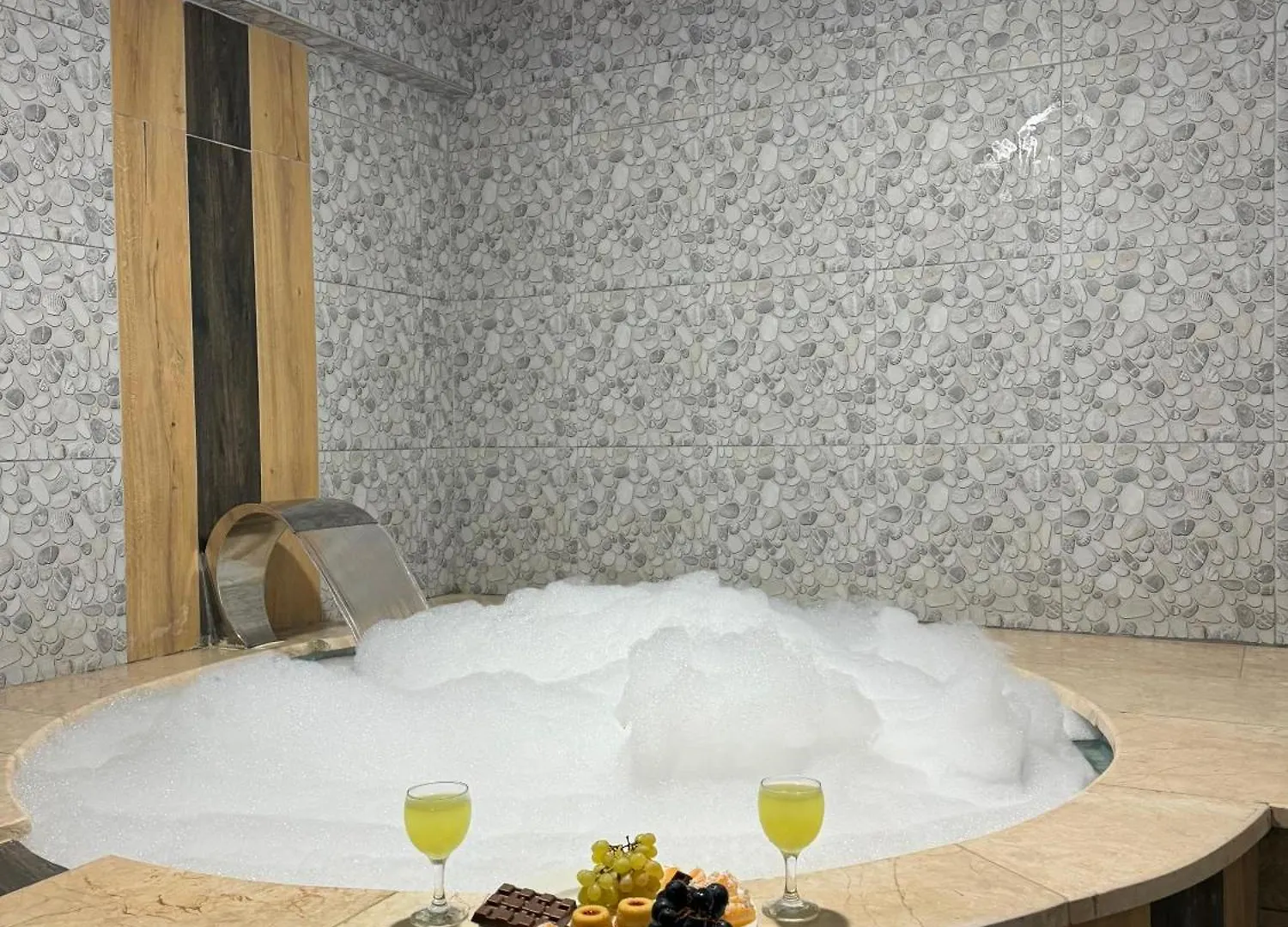 Otel Dogal Termal Suit Gediz Türkiye